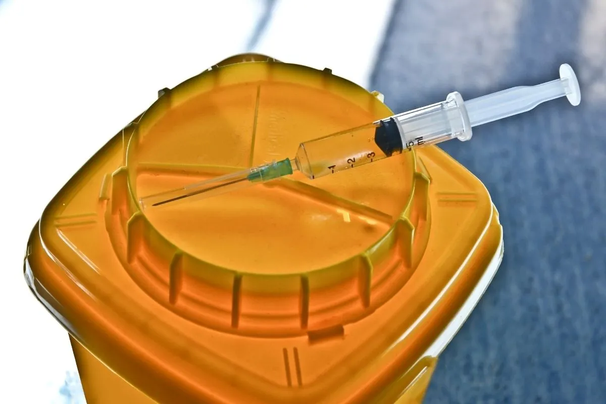 Tıbbi Atık İğne Kutusu